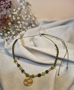 Halskette / Choker mit Olivin