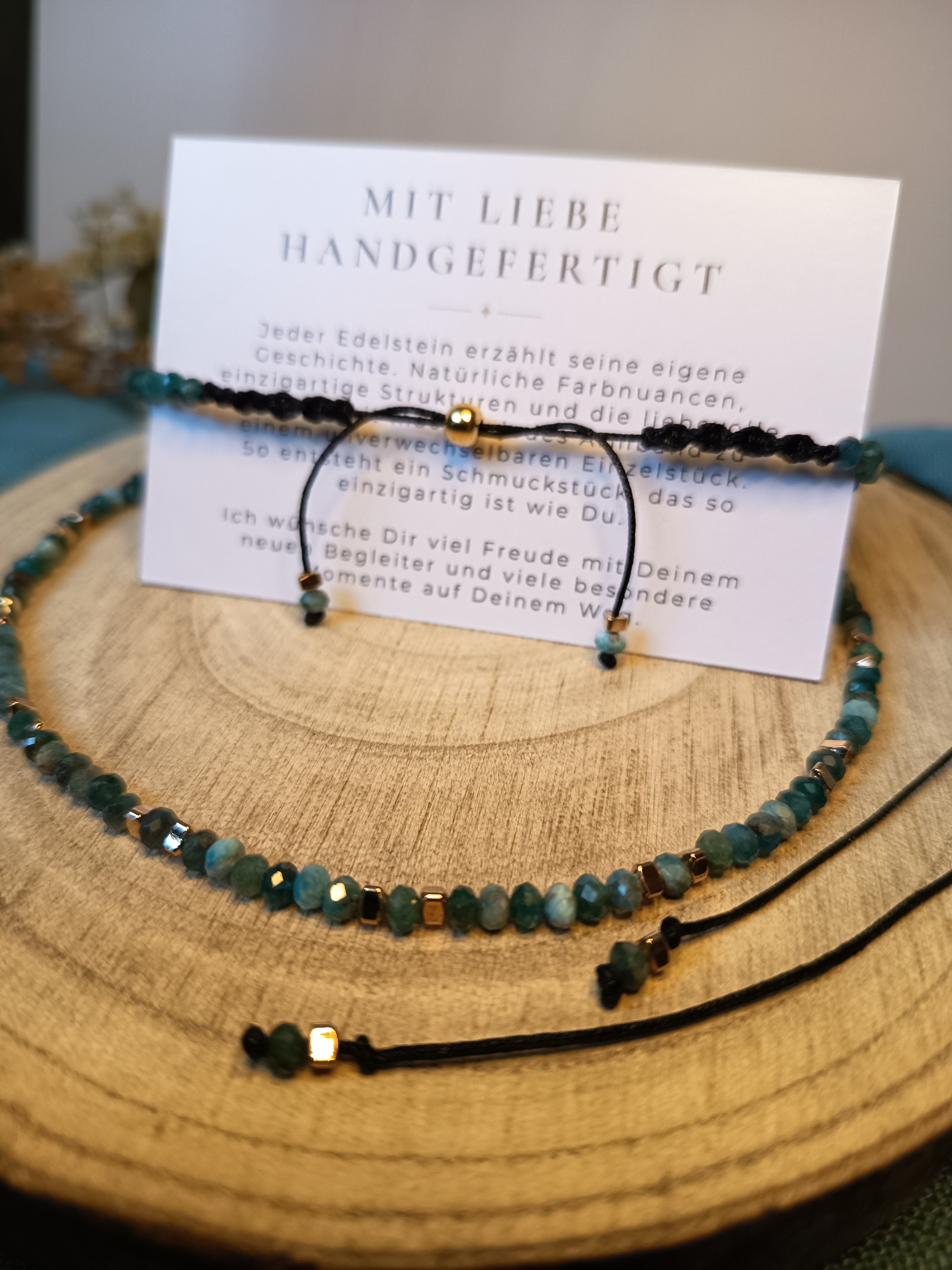 Set: Halskette mit Armband